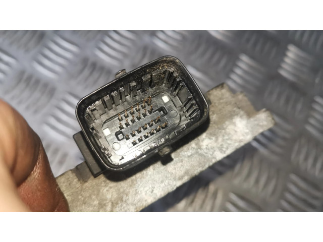 Блок управления коробкой передач 24230618, 8950355A220   Chevrolet Equinox
