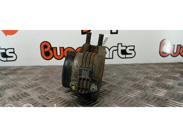 Vstřikovací lišta 1433385   BMW 5 E39  pro benzínový motor 2.0  