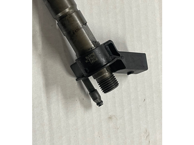 Vstřikovač 780542802   BMW 3 E90 E91  pro naftový motor 2.0  