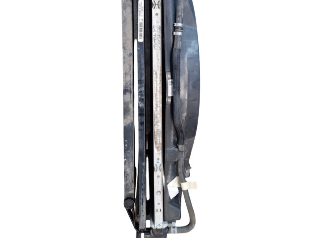 Комплект радиатора 55116858AA, 83403   Jeep Grand Cherokee (WK)    