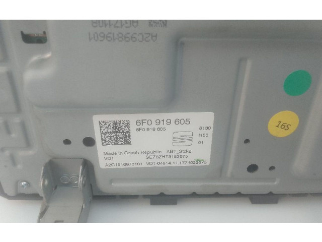 Дисплей    6f0919605   Seat Arona