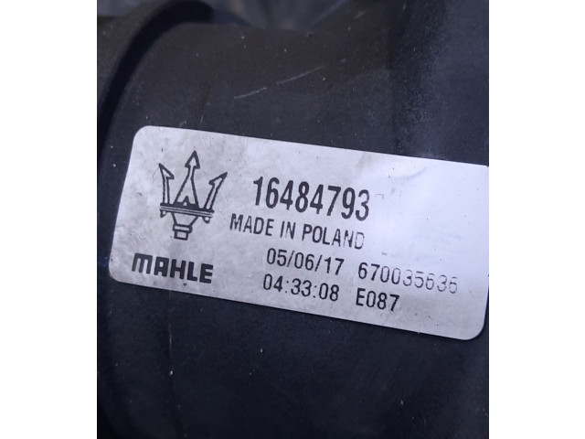 Интеркулер  670035636   Maserati Levante 3.0