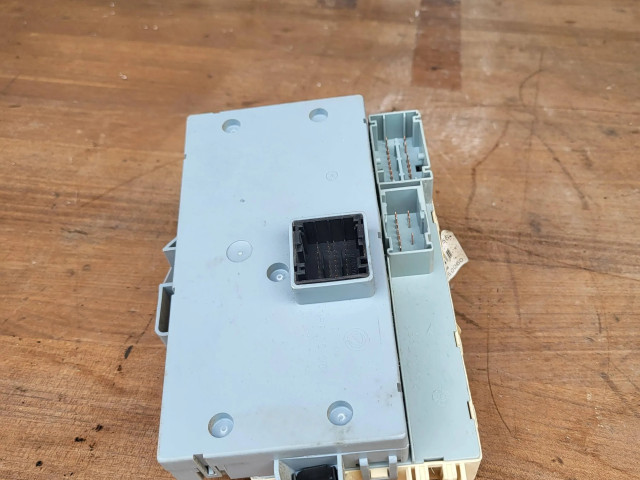 Блок предохранителей  51711824, 501209550060   Fiat Stilo    