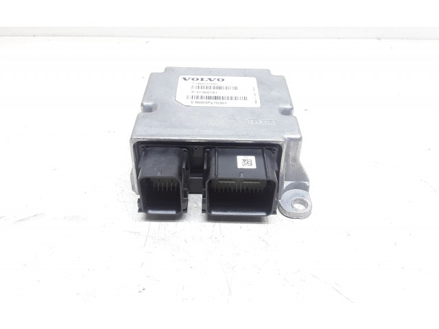 Блок подушек безопасности P31360791   Volvo V40