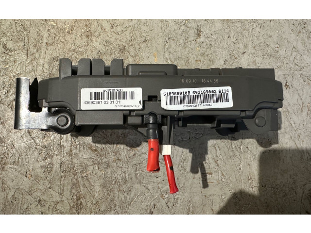   Pojistková skříňka 518966010B, 69316900   BMW X6 E71 2011