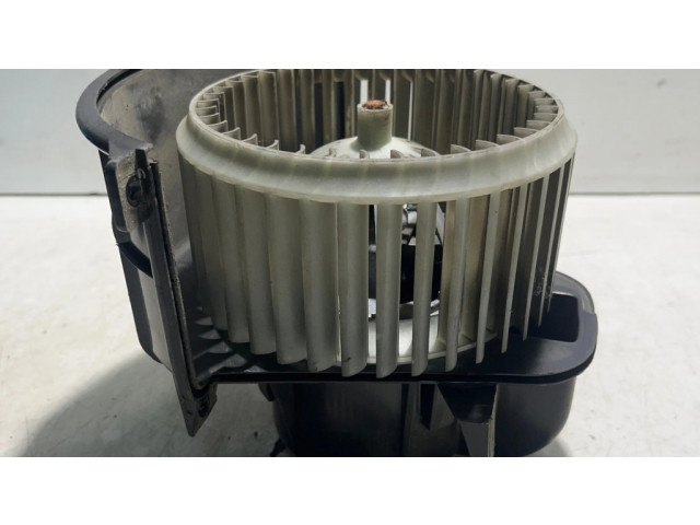 Вентилятор печки    0011187, 195003   Volkswagen Touareg I