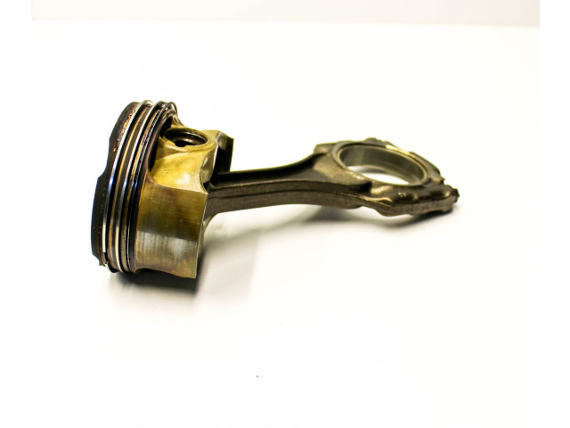  Поршень N63 B44 A 78432370  BMW 5 GT F07  