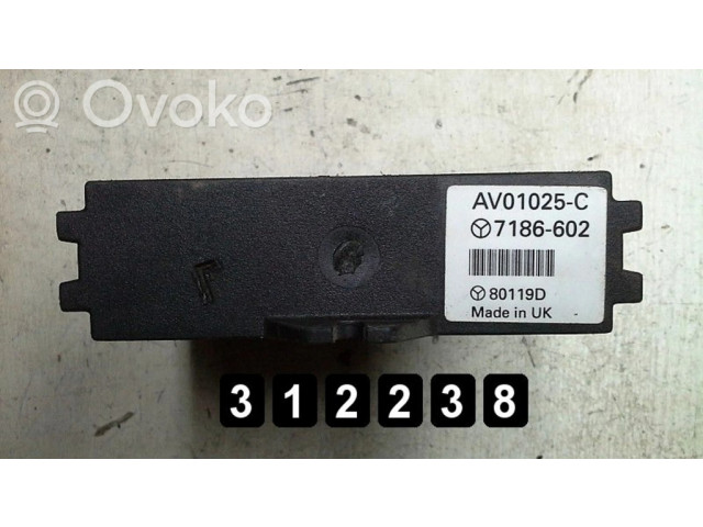 Блок управления двигателя 7186-602   Citroen XM