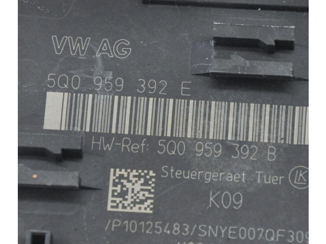 Поршень Блок управления дверью DDY 5Q0959393B  Audi Q2 -  