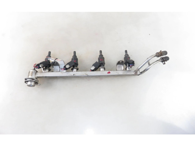 Топливная рампа 06A906031D, 06A906031D   Volkswagen Bora   для двигателя AGN