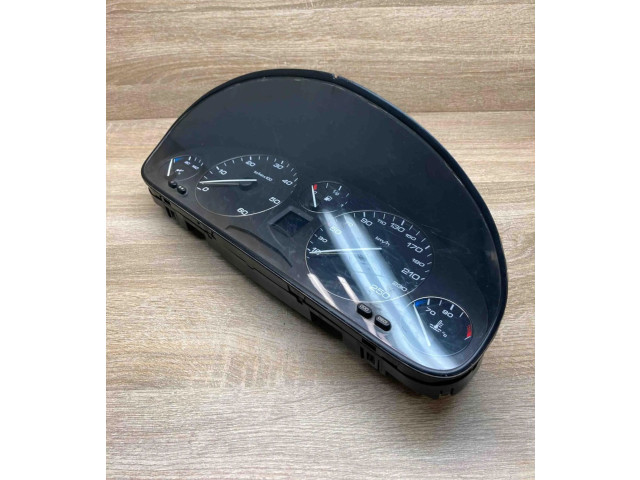 Přístrojová deska  Peugeot 607 2000 9629598480  