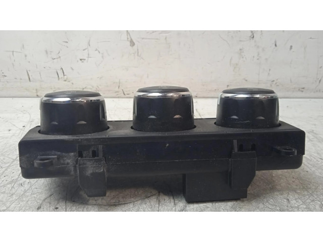 Блок управления климат-контролем P55111886AB, MANDOCLIMATIZADOR   Chrysler Sebring (JS)