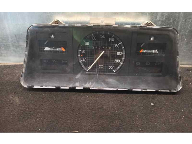Přístrojová deska  Opel Kadett E 1987 93154816  