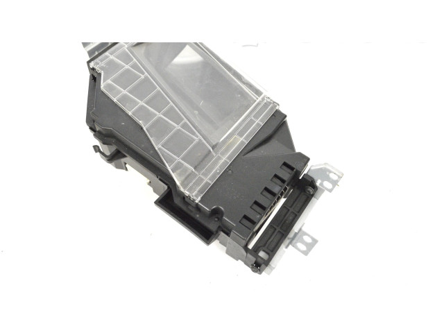 Дисплей    8310848020, 2575100314   Lexus RX 330 - 350 - 400H