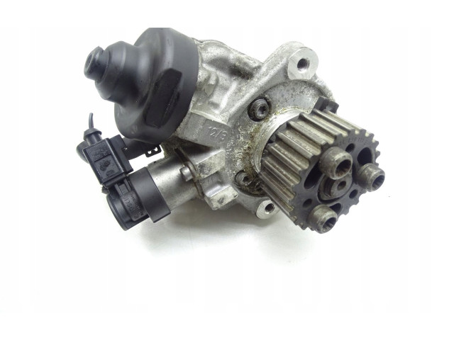 Vstřikovací čerpadlo 03L130755L   Volkswagen PASSAT B7     
