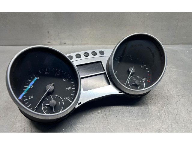 Панель приборов A2515402748, A2515407511   Mercedes-Benz ML W164       
