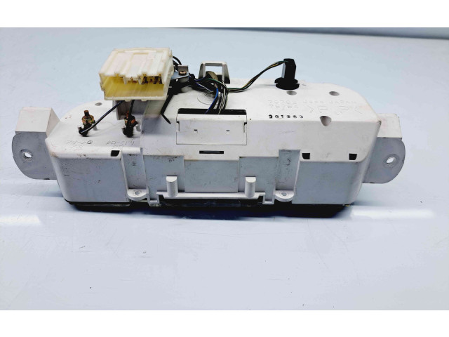 Дисплей    MR250969   Mitsubishi L200