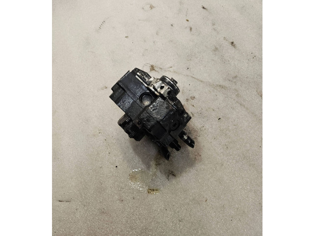 Vstřikovací čerpadlo 0445010043, 8689590   Volvo XC70     