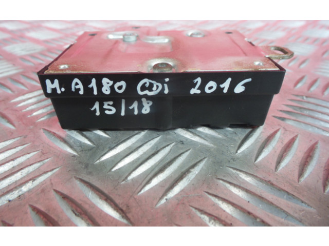 Řídící jednotka 000, 07   Mercedes-Benz A W176 2016