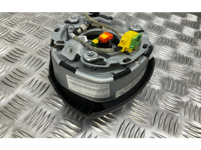 Подушка безопасности водителя 8K0880201A   Audi A4 Allroad