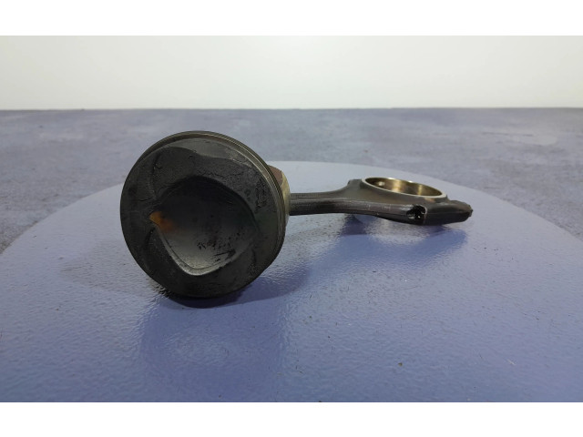 Píst 84L103, 84L103   Audi A6 S6 C6 4F    BDX 