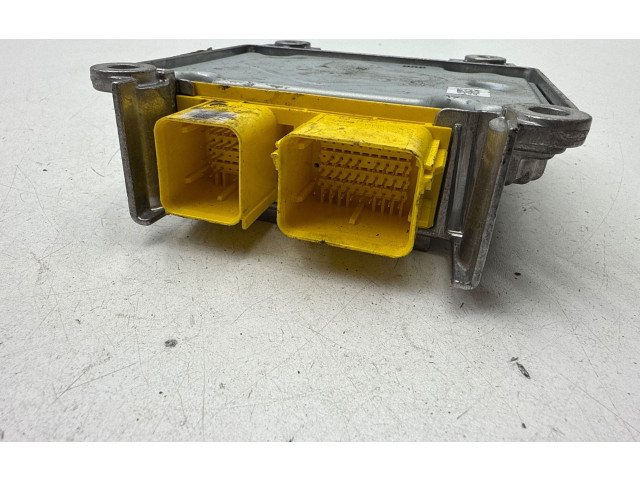 Руль Hyundai Santa Fe  2006 - 2012 года 959102B970, 0285010123      