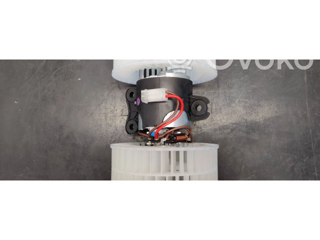 Вентилятор печки    A0008358304   Mercedes-Benz Vito Viano W639