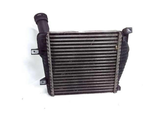 Интеркулер  8ML376729571, 99000956   Volkswagen Touareg II 