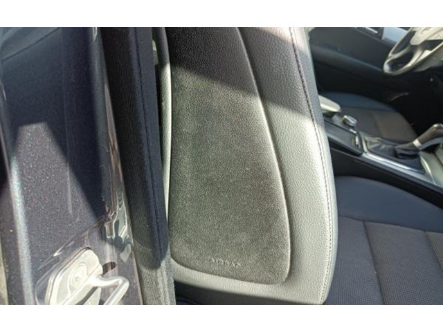 Подушка безопасности в сиденье    Mercedes-Benz C W204