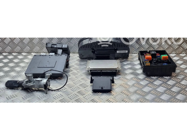 Комплект блоков управления 06G906022A, 0261201137   Volkswagen Caddy
