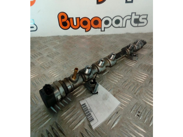 Vstřikovací lišta 23280-33020, 0281006015   Toyota Yaris     