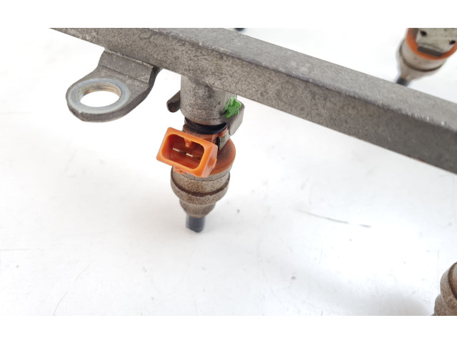 Комплект форсунок INP060, BDH182    Chrysler Stratus  6G73 