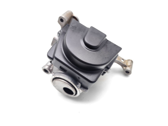Масляный насос  SFJA CM5G-6600-DC  Ford B-MAX 