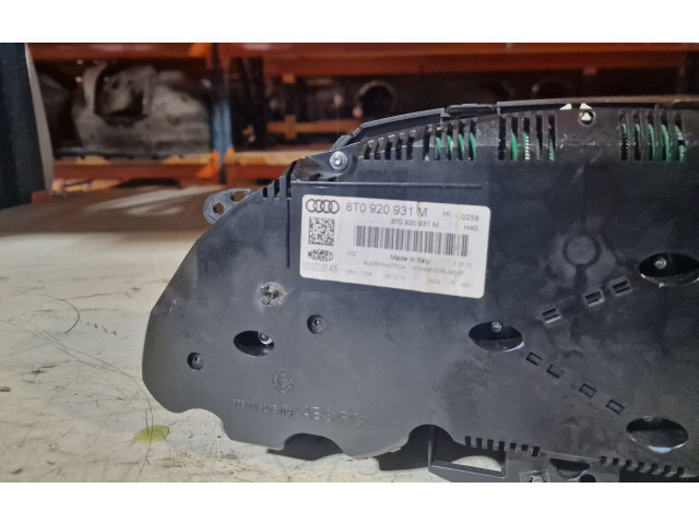 Přístrojová deska  Audi A5 8T 8F 2011 8T0920931M  