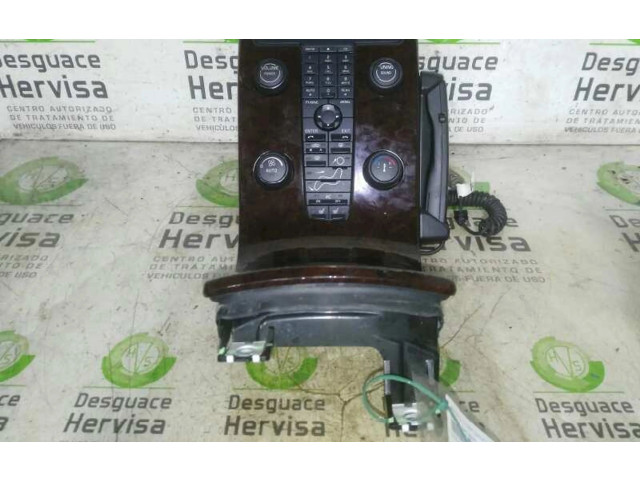 Блок управления климат-контролем 30679647, 0070010   Volvo S40