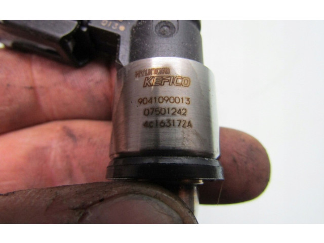 Vstřikovač 3530008200   KIA Ceed     