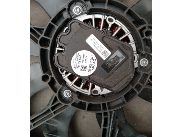 Вентилятор радиатора     5Q0121205, 5WA959455F    Audi A3 8Y 