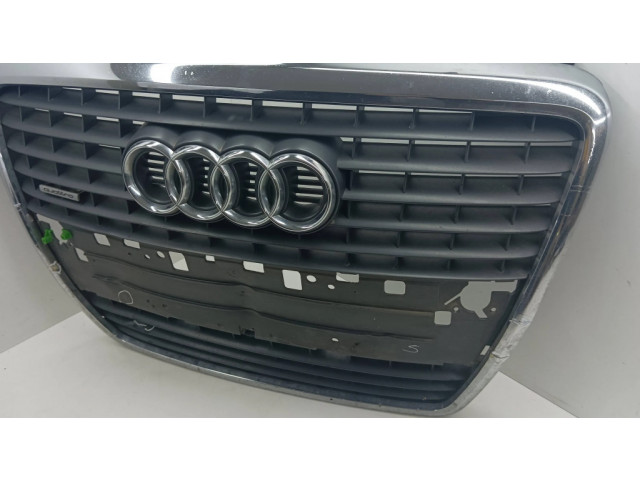 Верхняя решётка Audi A8 S8 D3 4E 2002-2009 года 4E0853653      