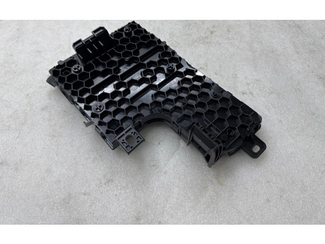 Блок комфорта 165765030B, 149784800E   Tesla Model Y   