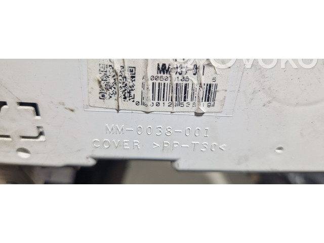 Панель приборов MM0038001   Mitsubishi Colt       