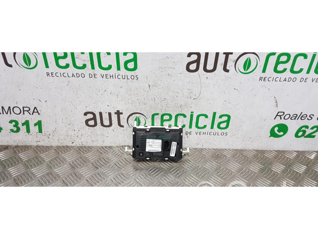 Дисплей    B1C00V152789   Ford Fiesta