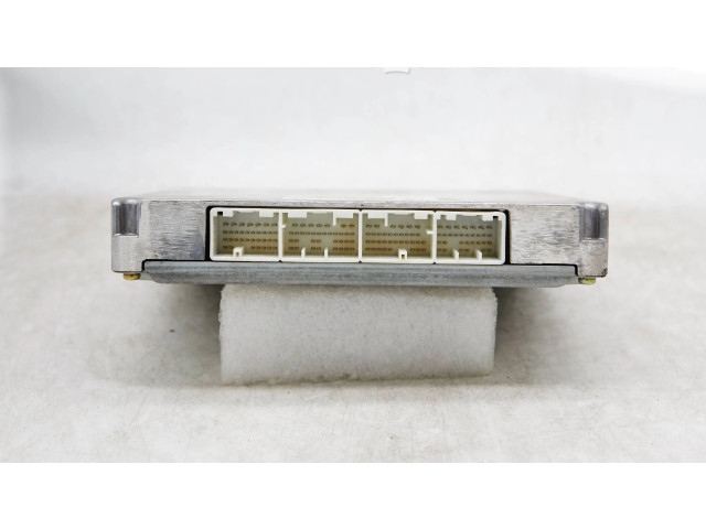 Řídící jednotka 8966105690   Toyota Avensis T220 2001