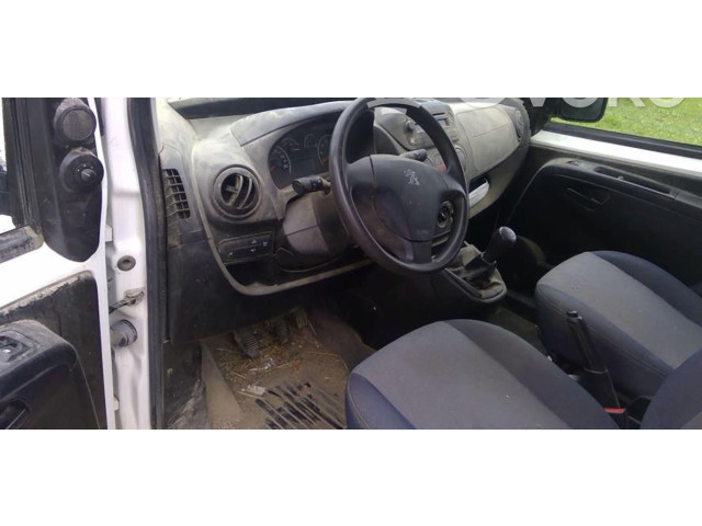 Моторчик заднего дворника 6405KG, 6405KG    Peugeot Bipper