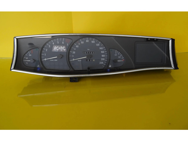 Přístrojová deska  Opel Omega B2 2002 09228408AA  