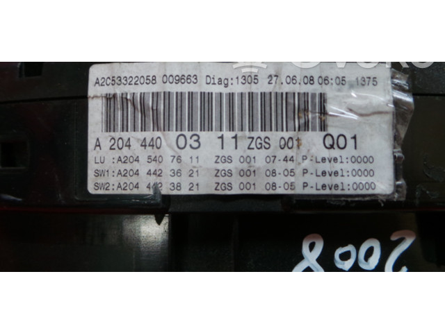 Přístrojová deska  Mercedes-Benz C W204 2008 A2044400311, 1253241  