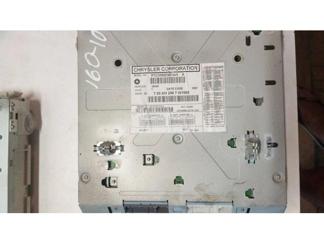 Дисплей    P1CM00DW1AH, 2987W1068   Chrysler Town & Country V