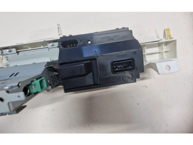 Дисплей    EH64611J0, EH64611J0E   Mazda CX-7