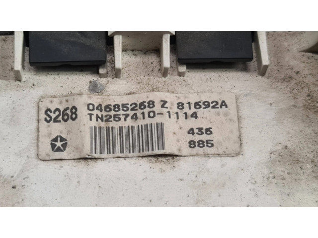 Панель приборов 04685268Z, 81692A   Chrysler 300M       