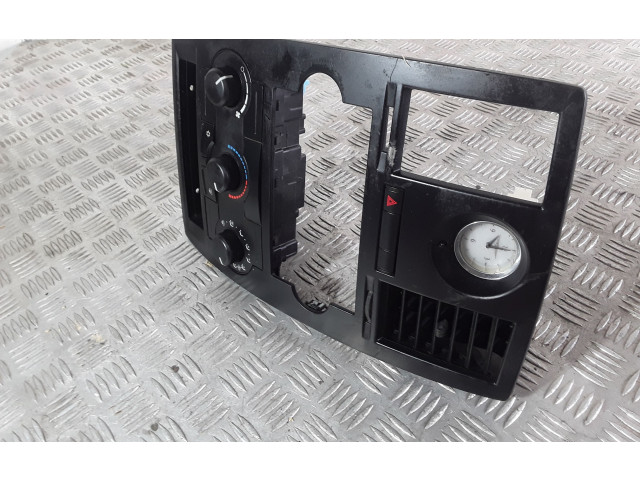 Блок управления климат-контролем 6H484813, 8995050   Chrysler 300  300C