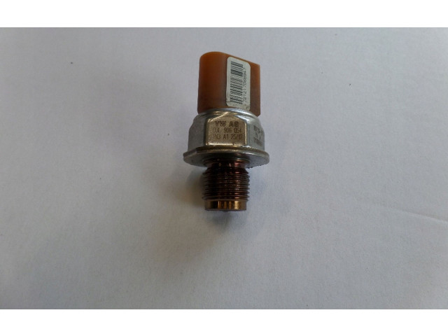 Топливная рампа 03L906054, 03L906054   Seat Ibiza IV (6J,6P)  